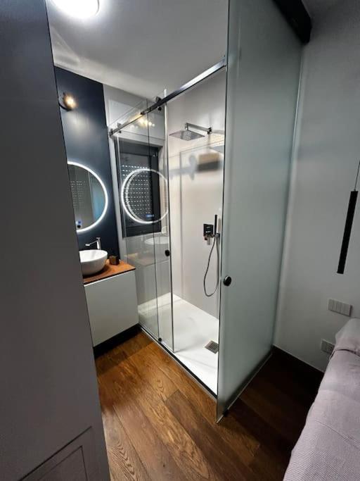 Sea&Cruise Apartment Бари Экстерьер фото