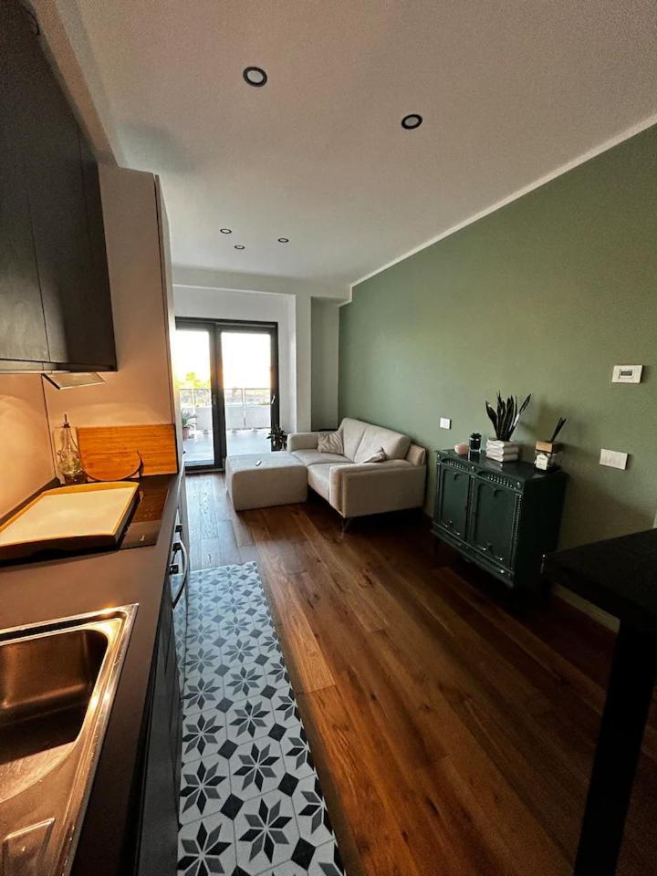 Sea&Cruise Apartment Бари Экстерьер фото